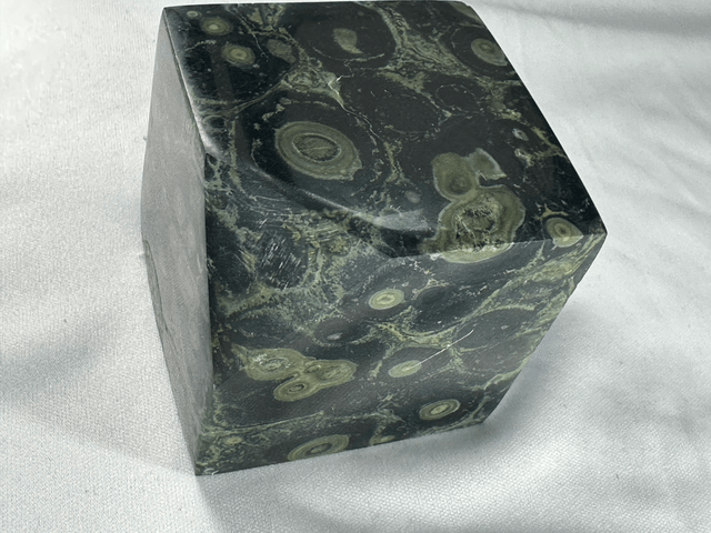 Cube - Kambamba Jasper