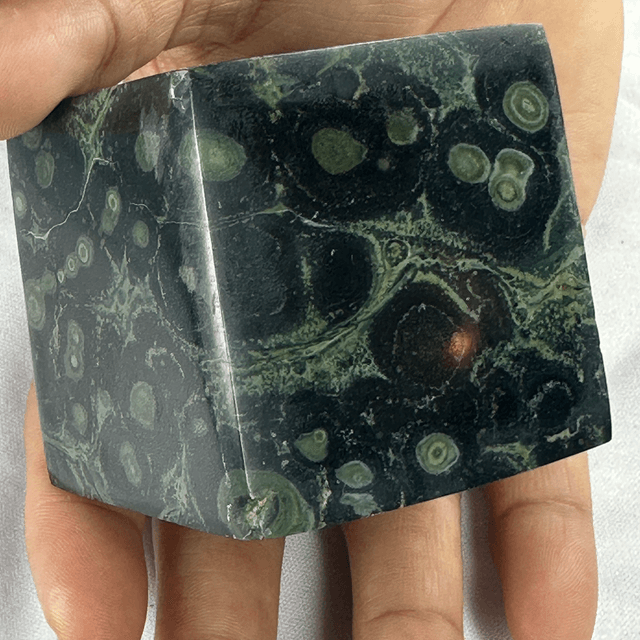 Cube - Kambamba Jasper